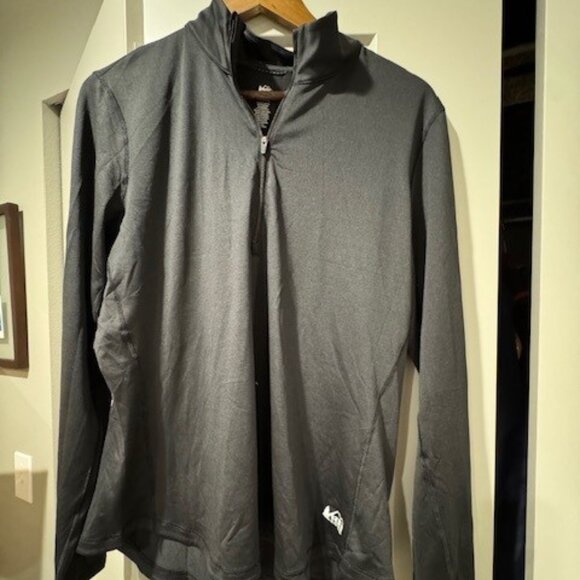 Women's REI lightweight base layer 1/2-zip top, size XL, Black - Picture 1 of 2